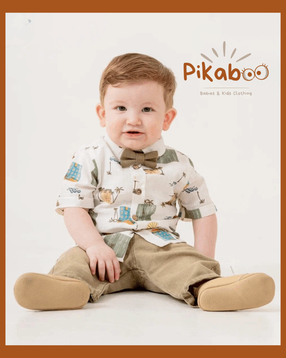 Tenue petit gentleman kaki à noeud papillon et chemise à motif