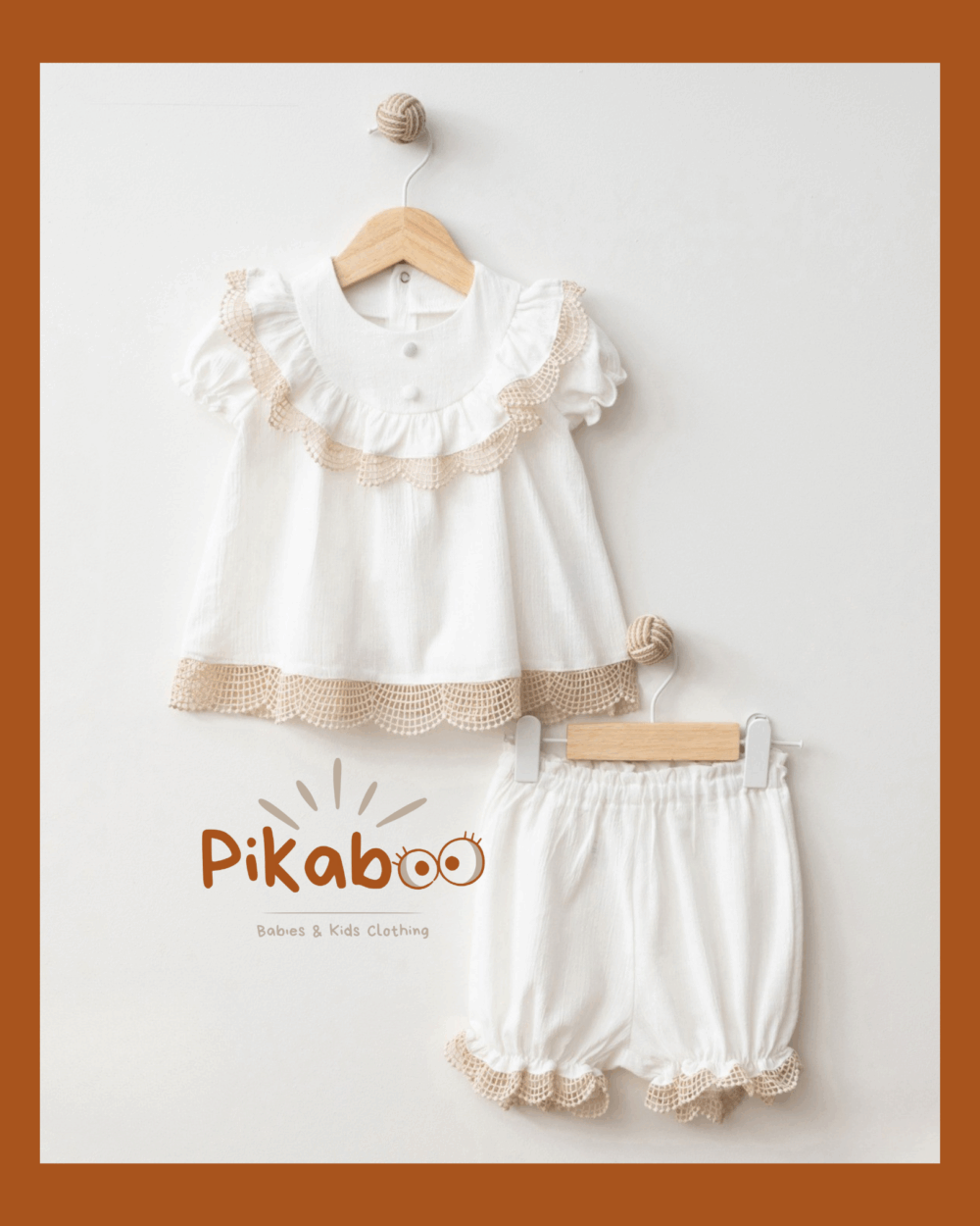 Ensemble Bébé Fille avec Détails Macramé